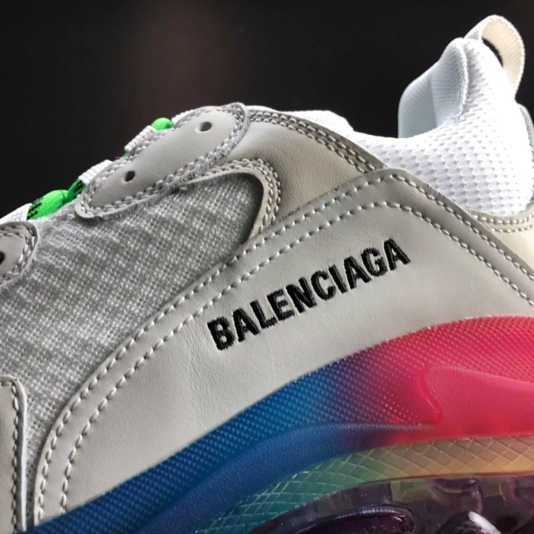 BALENCIAGA TRIPLE S SNEAKER