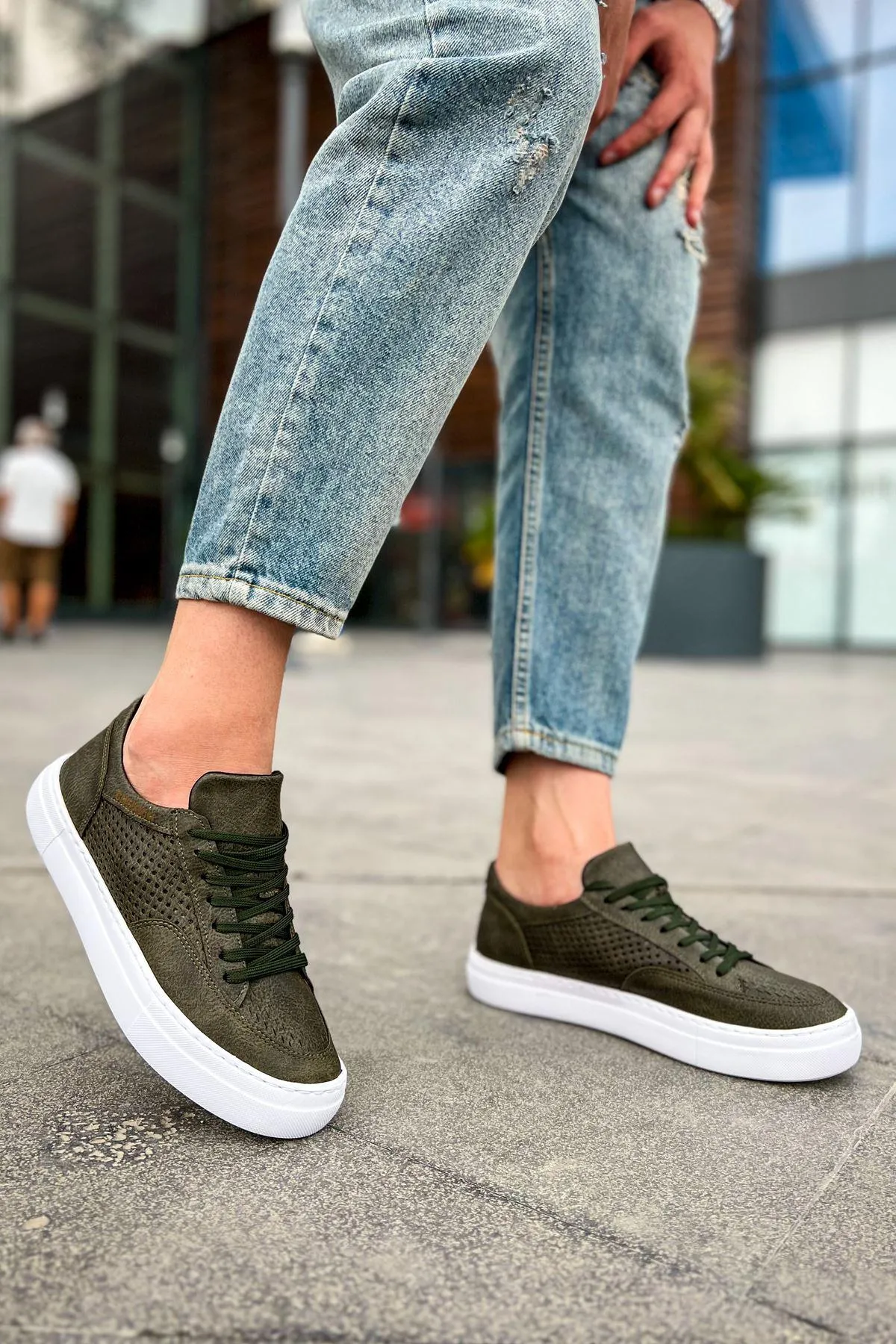 CH015 Laced Men's Unisex Sneaker Shoes