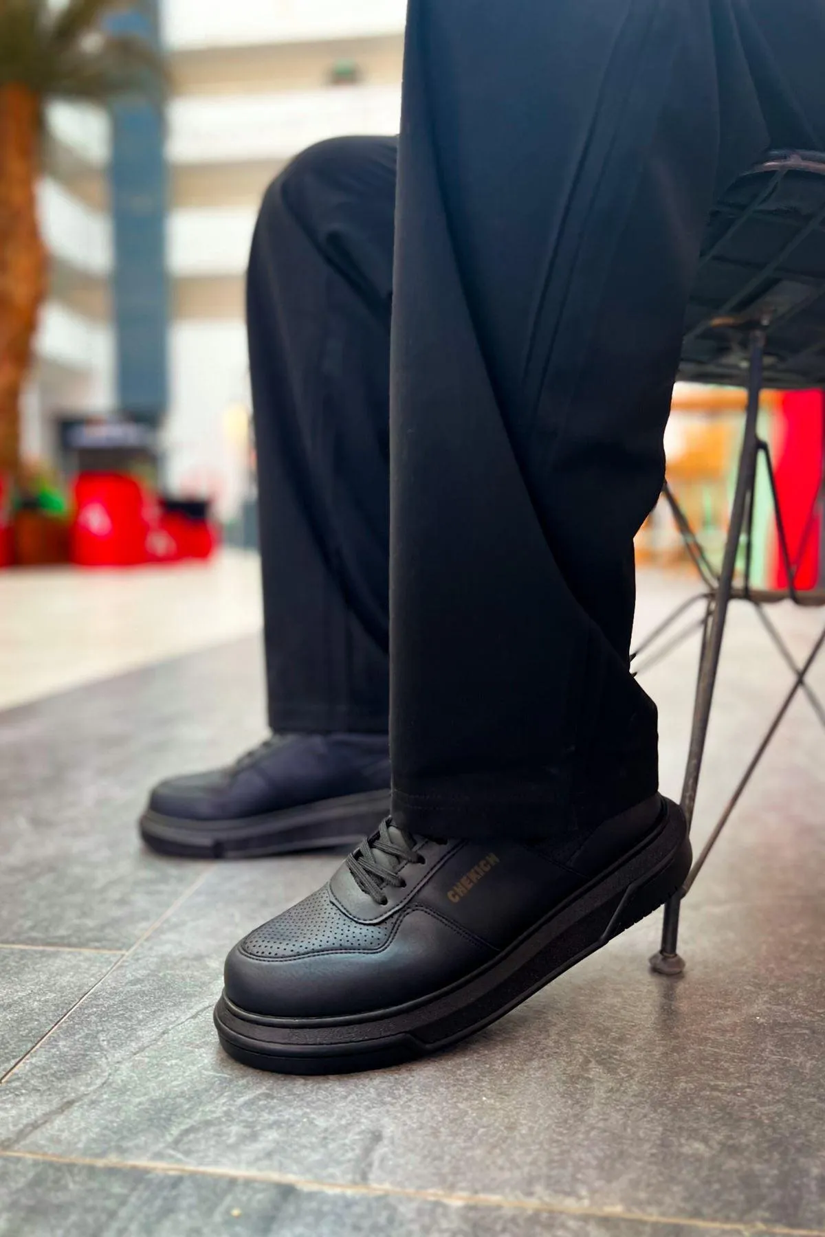 CH075 Black Sole Men's Unisex Sneaker Shoes