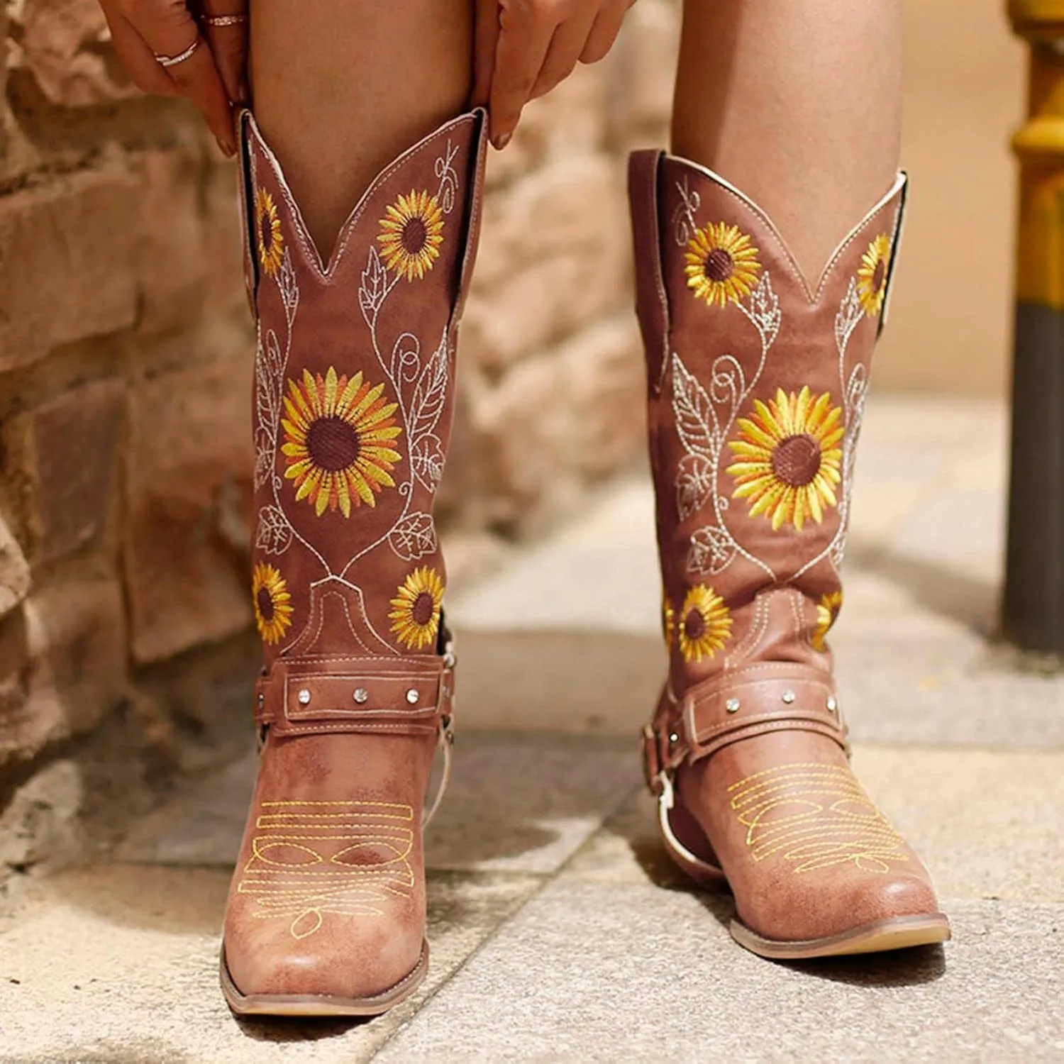 Hbeylia Sunflower Western Cowboy Boots For Women Flower Embroidered Ethnic Boho Vintage Leather Pointed Toe Chunky Block Mid Heels Wide Mid Calf Cowgirls Boots Retro Hawaii Slip On Dress Short Boots