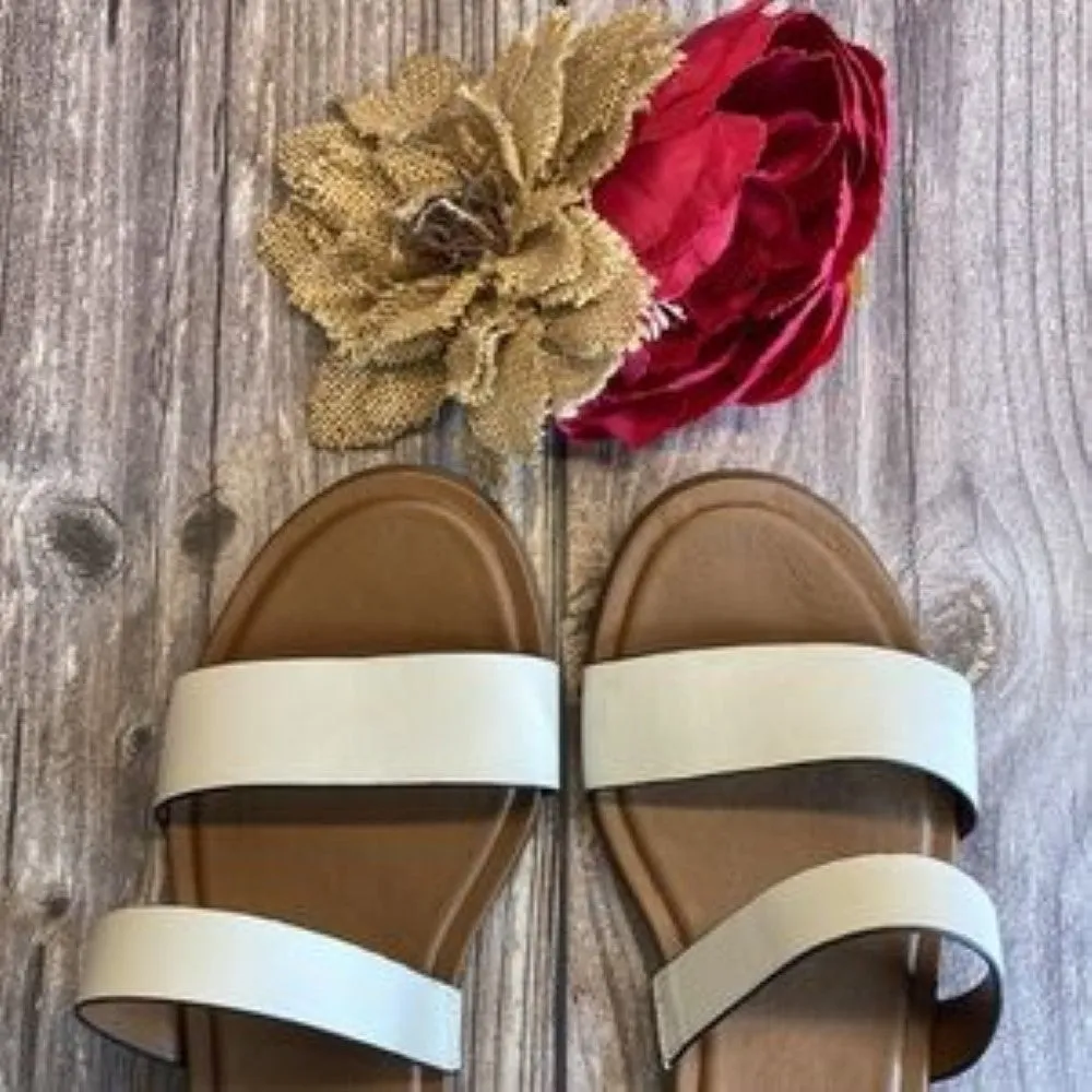 NATURALIZER Tish Alabaster Leather Sandal  7M