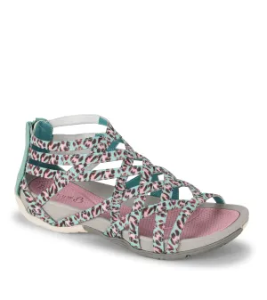 Samina Sandal