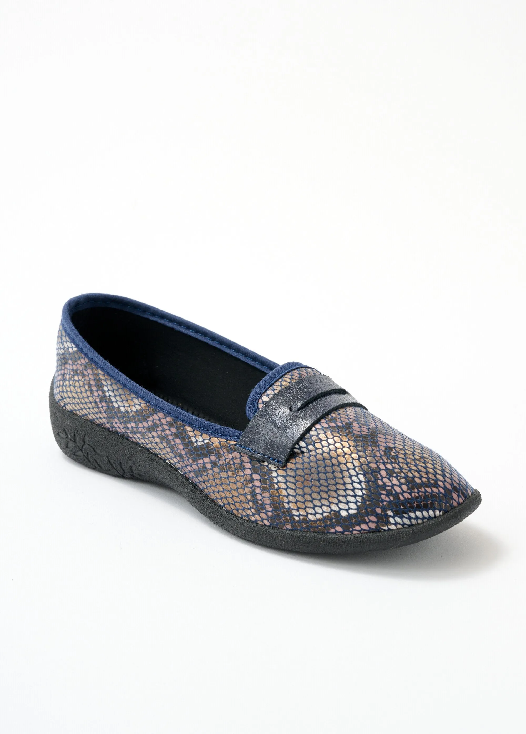 Sensitive feet comfort width moccasins