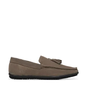 Taupe suede loafer with tassels