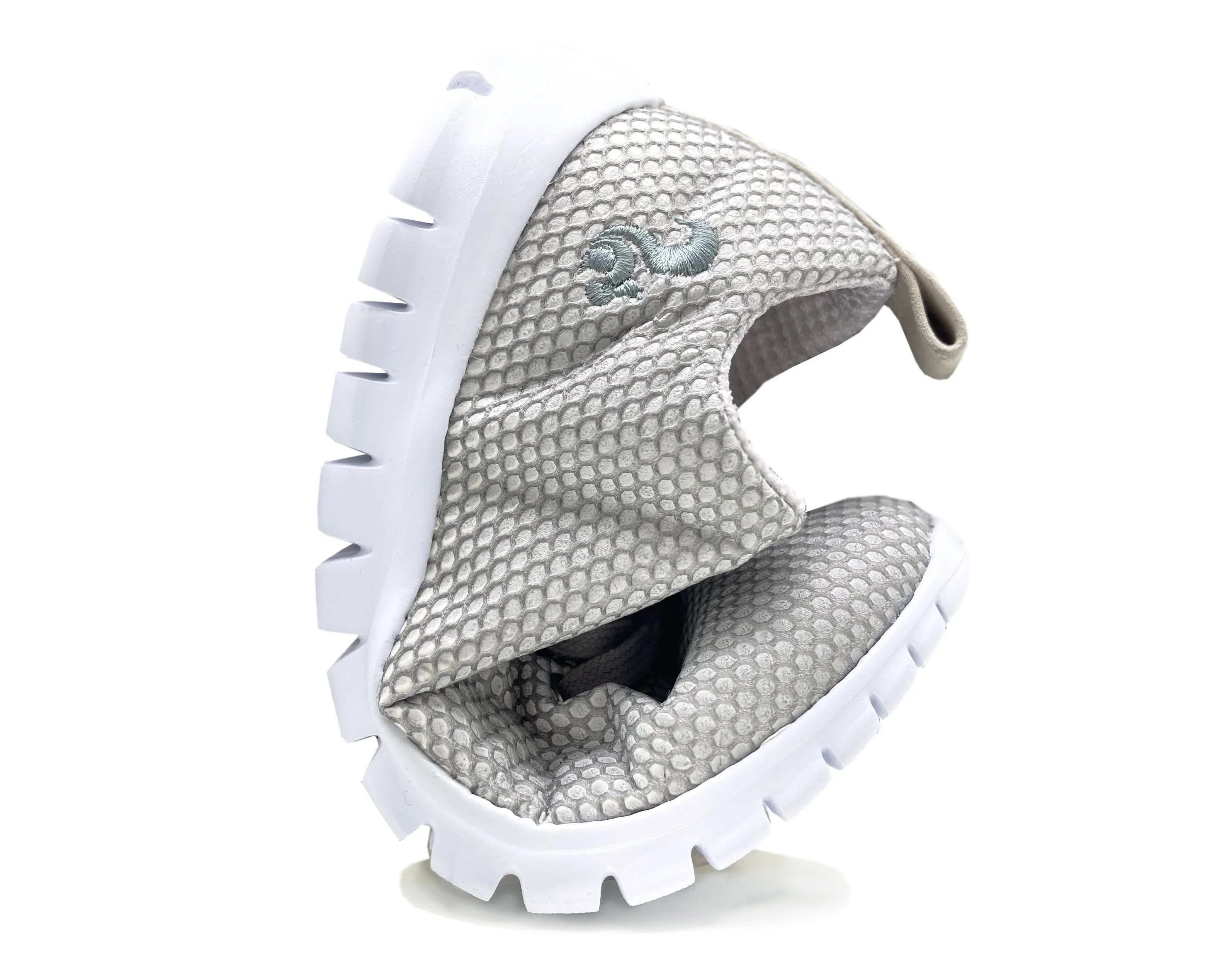 thies ® Reflexrunner silver | vegan aus recyceltem PET (W/X)