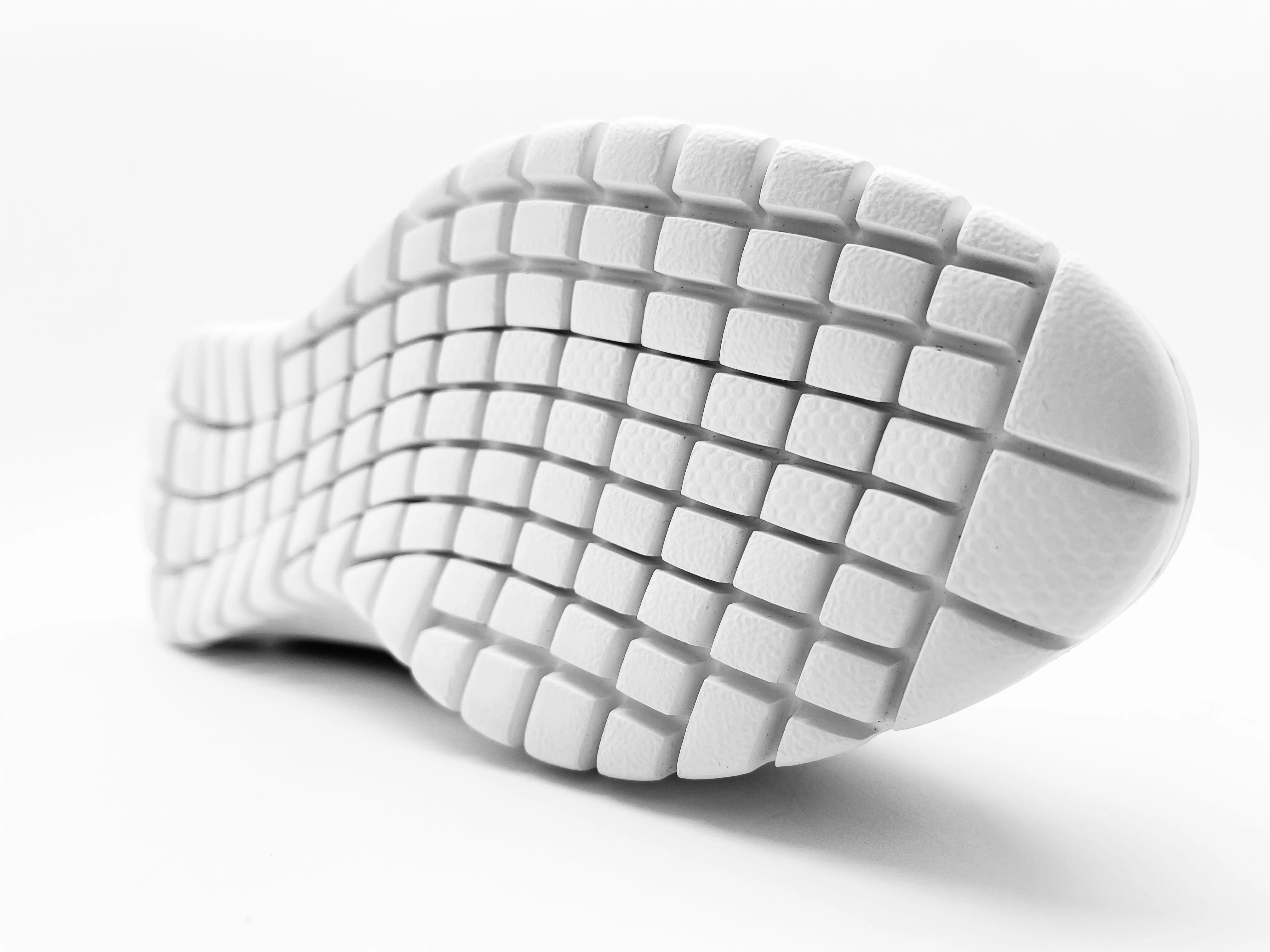 thies ® Reflexrunner silver | vegan aus recyceltem PET (W/X)