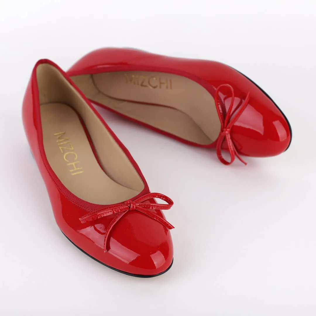 *UK size 2.5 - CLAUDIA - navy patent, 2cm heel
