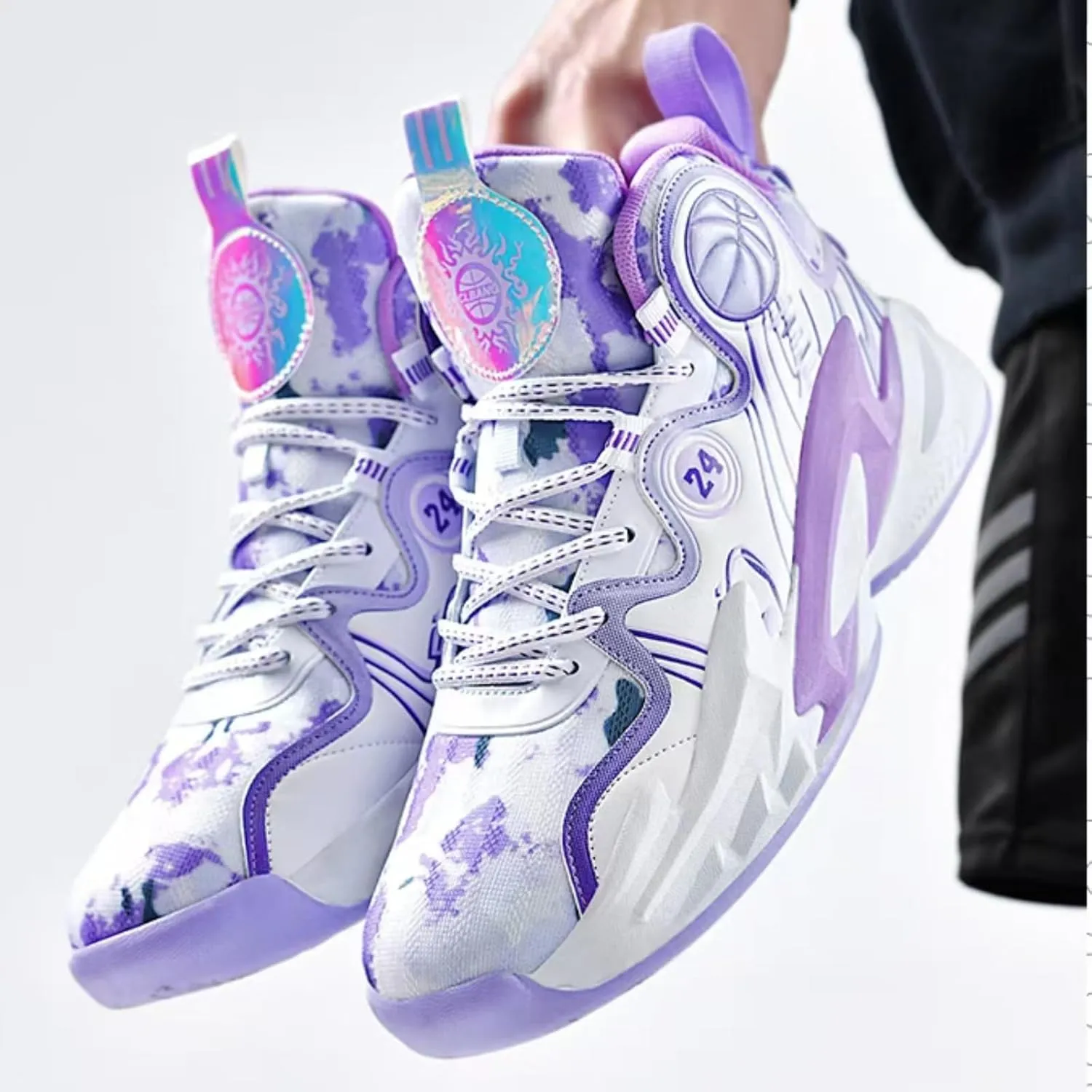 Womens Breathable Lace Up Basketball Shoes Fahsion High Top Non-Slip Running Sneakers Lightweight Outdoor Tennis Gym Shoes