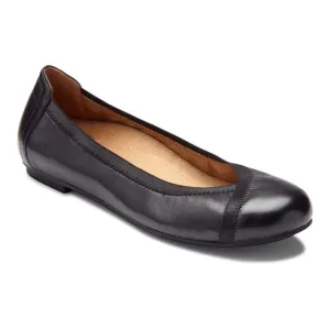 Women's Caroll