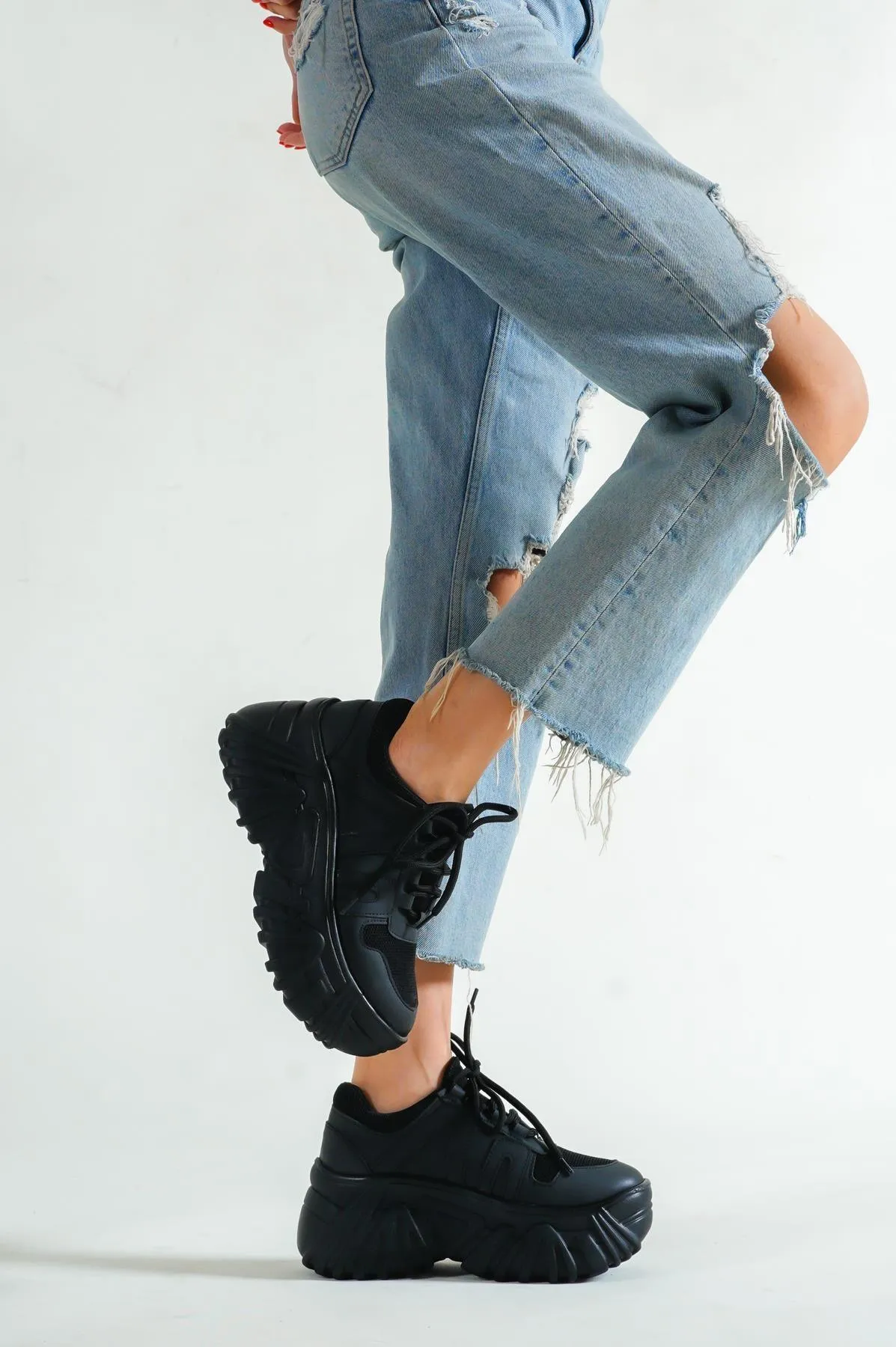 Women's shanny black high sole sneaker sports shoes